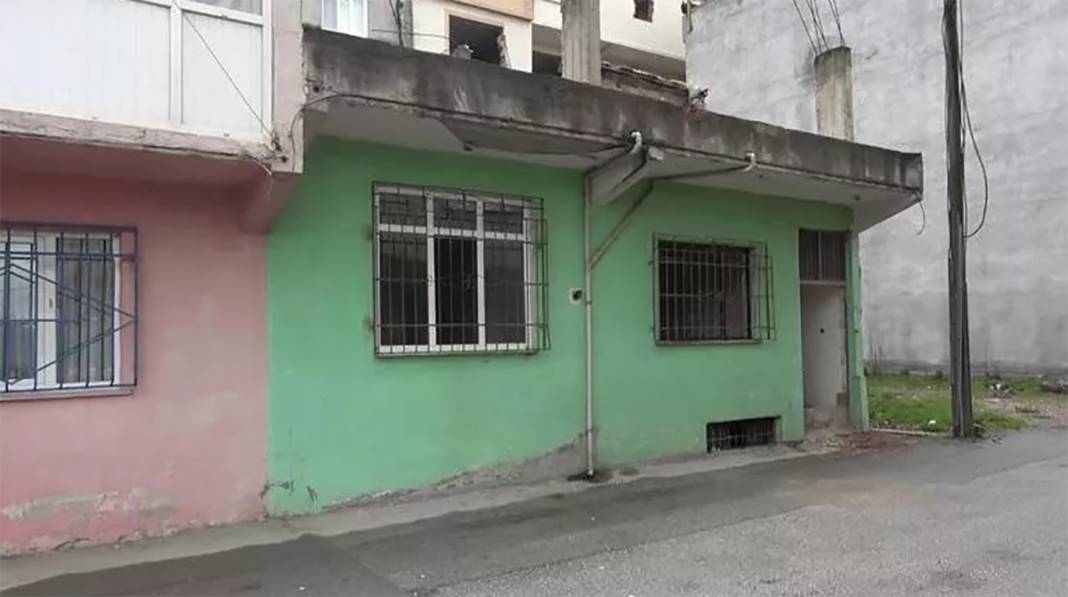 Depremzede aileye verilecek evi yağmaladılar! İşte vicdansız talanın fotoğrafları 2